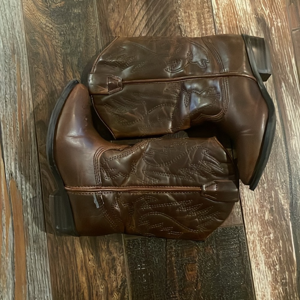 Toddler cowboy boots - size 9